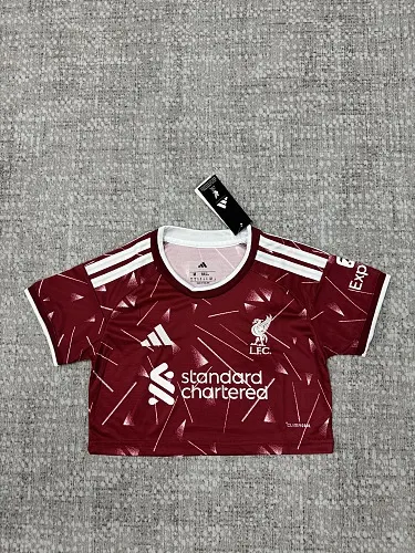 Liverpool 26-27 Home Women's jersey